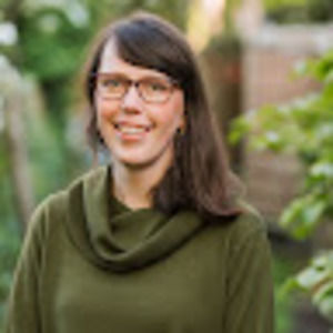 Meet your Posher, Carolyn